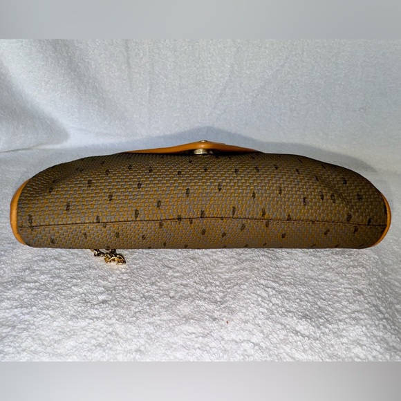 YSL Authentic Vintage  clutch leather - Picture 5 of 13